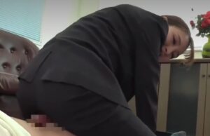 【スーツ尻×顔面騎乗】パンツスーツOLにフェラと尻コキされ大量射精！巨尻で魅せる誘惑フェチプレイ