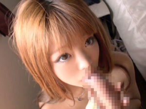 【白ギャル交尾】見た目が幼い白ギャルがピンクマンコにチンポぶち込まれて激エロボイスでイキ果てる