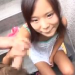【潮吹き】無垢な美少女のカラダが野外プレイで敏感化…大量スプラッシュ絶頂