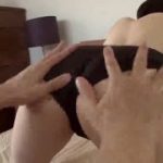 【母子相姦】性欲を我慢出来なくなった熟女母が息子にチンポおねだりして禁断の中出し母子相姦