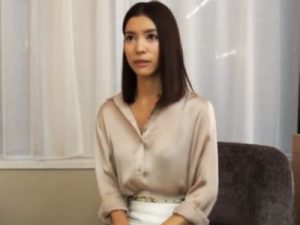 【素人妻】欲求不満を募らせた美人妻が久々のSEXに歓喜の絶叫アクメイキｗ