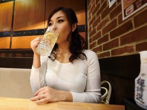 【宮川ありさ×キメセクハメ撮り】巨尻パイパンの性処理専用人妻とチンポが溶けるような中出しキメセクハメ撮り