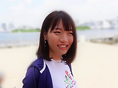 【素人ハメ撮り】キツキツマンコのヤリマンギャルがアクメした痙攣マンコでザーメンを搾り取るオナホ女だった！
