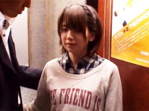 【希美まゆ×ぶっかけ交尾】酒に酔った美少女がトイレに連れ込まれて全身愛撫！蒸れ蒸れ生マンコを好き放題犯されスケベなデカ尻にぶっかけられる