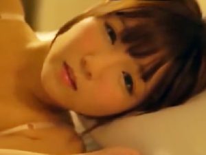 【佐倉絆×3Pキメセク】媚薬を使ったロリ美少女が生チンポに敗北して本気アクメの海老反り屈服！