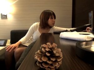 【霧島さくら×パンスト中出し】メス臭ムンムンのスケベボディ痴女と欲望のまま生交尾！チンポに響くパンスト姿に孕ませ大量中出し