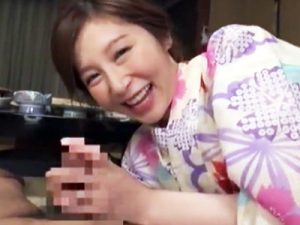 【子作り近親相姦】スケベでエロイ叔母さんからの合格祝いは温泉旅行で濃厚な子作り交尾！生々しい生殖目的の近親相姦