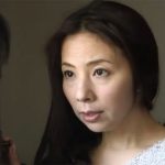 【一条綺美香×ベロキス不倫】性の匂いを撒き散らすスケベ熟女が隣人と濃厚ベロキス不倫！濃厚に舌を絡ませる生々しい欲望セックス