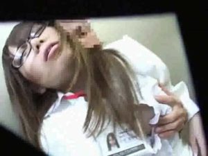 【OLレイプ】敏感ボディのOLがエレベーターで集団レイプされて失禁潮吹きアクメでガクガクケツ肉を震わせてしまう！