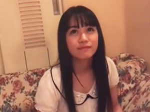 【素人P活JK中出し】清楚に見えて実はヤリマンP活JKがおじさんとハメ撮り！剛毛マンコに無許可中出しされてちょっぴり困惑