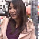 【素人妻ナンパ中出し】欲求不満の素人美人妻を巧みに誘って生交尾！ベロキスしながら生挿入してドスケベマンコに大量中出し