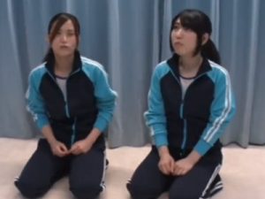 【素人体育会JD】性欲が有り余る体育会JDをナンパしたらチンポを咥え込んでバイブの刺激を楽しむドスケベ女たちだった