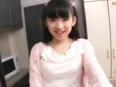 「お兄ちゃん‥勃起してるよ？ｗ」ツインテロリ妹に誘惑されてキッチンで中出ししちゃう兄貴ｗ