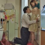 【人妻不倫】欲求不満のスケベ人妻が若い男に迫られて我慢できずに不倫生交尾で激しくアクメ