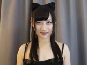 【素人JDコスプレ交尾】ゲレンデでナンパした美少女JDをコスプレさせて生ハメ！濃厚密着ベロキス交尾で濃厚ザーメン顔面ぶっかけ