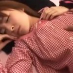 【椎名ひかる×近親相姦】スケベなロリ妹と起きてすぐに近親相姦生ハメ！ねっとりフェラとロリマンコ挿入でザーメンぶっかけ