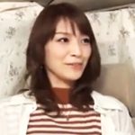 【素人妻中出し】上品で清楚な素人妻が初対面チンポに浅ましく欲情！スケベなパイパンマンコでザーメン根こそぎ中出し喰いしてしまう