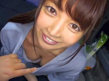 ハンパなく可愛い奥様がHなお誘いに付いてきた