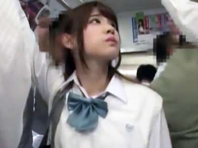 「すごいっもうだめぇ！」美少女JKが電車でおっさん達に痴漢レイプされてぶっ壊れるｗ