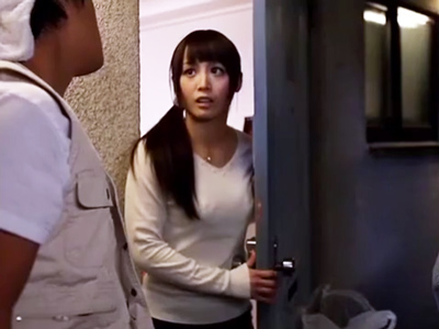 「やめてください！」立退き業者に嫌がらせされ遂には拘束レイプされる美人妻