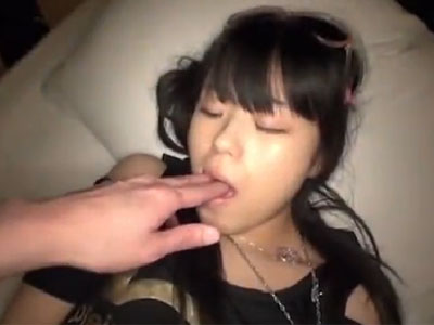 調教済みのロリ娘がゴム無しハメでザーメン生中出しされて着床アクメ