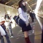 【JK痴漢レイプ】生パンツ盗撮だけでは我慢できなくなった痴漢男がJKの処女マンコをチンポで開通させる鬼畜ぶっかけレイプ
