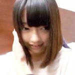 【素人美少女中出し】チンポ大好きな素人美少女がナンパ男のチンポを下品にしゃぶって生交尾！発情マンコを犯して膣奥中出し