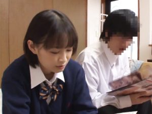 【JK中出し】後輩とセックスの練習をするJKが勃起チンポにグチョ濡れマンコを犯されまくって無責任中出しでマジイキ