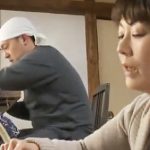 【熟女妻近親相姦不倫】義理の息子の逞しいチンポに性欲を我慢できずに恋人みたいなベロキス濃厚近親相姦交尾でメス堕ちする熟女妻