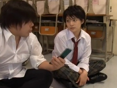 「無●正ってこういうことかよ…」男装JKがバレて同級生の前で公開レイプ！