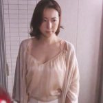 【美人妻NTR】風俗で働いてることがバレた美人妻が脅されて中出しレイプ！膣奥にたっぷり射精されてNTR妊娠してしまう