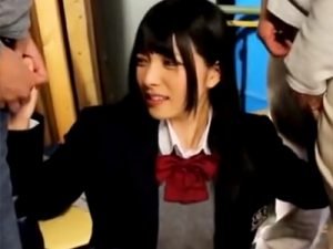 【JK輪姦イラマレイプ】ムチムチのドスケベJKが痴漢に狙われイラマチオレイプ！ゲロ吐きそうなほど喉奥にザーメンを注がれてしまう