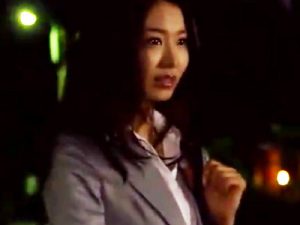 【OL中出しレイプ】自分を振ったOLに怒りを我慢できずに復讐レイプ！嫌がってもお構い無しにスケベマンコにたっぷり中出し