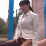 【素人潮吹きアクメ】MM号にやってきた素人美人が電マ責で潮吹きアクメ！イキたてマンコを生ハメされて膣奥大量中出し
