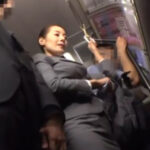 【熟女OL痴漢交尾】ムッチリボディの美熟女OLが痴漢されてガチ発情！痴漢チンポにむしゃぶりついてザーメンを搾り取ってしまう