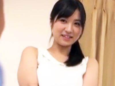 若くて可愛い娘の家庭教師を家に泊まらせて夜這いを仕掛けレイプする鬼畜な父親