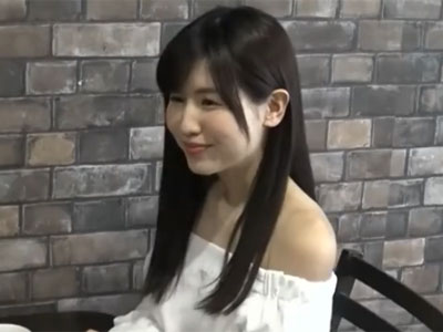 清楚な巨乳美女が容赦のない本気ピストンで顔を歪めて本気アクメ