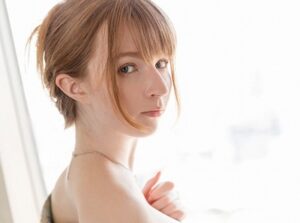 【ジューン・ラブジョイ】ムチムチ巨乳巨尻の金髪ドスケベ美女がグチョ濡れマンコを生チンポでハメられて下品な痙攣アクメ