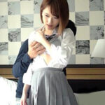 【P活JK制服生ハメ】スレンダー美少女JKがP活で汚いおじさんと生交尾！大人チンポに犯されて我慢できず本気アクメ