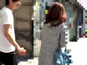 【熟女妻ナンパ中出し】欲求不満の美熟女妻は若い男にナンパされて嬉しさのあまり種付け中出し生交尾を許してしまう