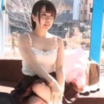 【美少女生ハメ】言葉巧みにナンパされた美少女がMM号でガチ生ハメ！初対面チンポに犯されて大量ザーメンをぶっかけられてしまう