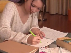 【兄妹近親相姦】勉強中なのにノーブラ勃起乳首で誘惑してくる妹と近親相姦生交尾で濃厚ザーメン大量ぶっかけ