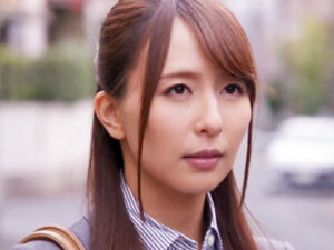 【美人教師レイプ】メス臭ムンムンの新人美人教師に我慢できずに生ハメレイプ！ヌルヌルのスケベマンコにたっぷり中出し