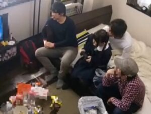 【ロリJCレイプ】真面目なロリJCを家に連れ込んで輪姦レイプ！未熟なパイパンマンコを連続で犯してたっぷり中出し