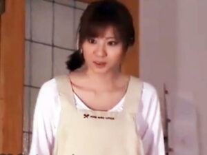 【人妻レイプ】笑顔が可愛い美人妻を夫の居ない隙に生ハメレイプ！肉便器に堕ちるまでたっぷり犯して大量顔射