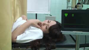 【OL中出し】婦人科に来た美人OLを悪徳医師が生ハメレイプ！メス臭いドスケベマンコに孕ませザーメン中出し