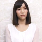 【人妻不倫中出し】女ざかりの30代人妻と若い男が風呂で濃厚不倫交尾！生マンコでチンポ咥え込んで子作り中出し