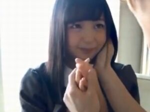 【美少女JK生ハメ】笑顔が可愛い清楚系美少女JKが濃厚密着生交尾で乱れまくる！ヌルヌルマンコを生で犯されて本気アクメ