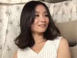 【美熟女妻中出し】スケベ顔の美熟女妻をナンパして生ハメ！欲求不満な完熟マンコに初対面ザーメンたっぷり中出し
