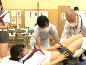 【JK中出しレイプ】ムッチリ巨乳の美少女JKが健診中に生ハメレイプ！肉厚スケベマンコにザーメン大量中出し